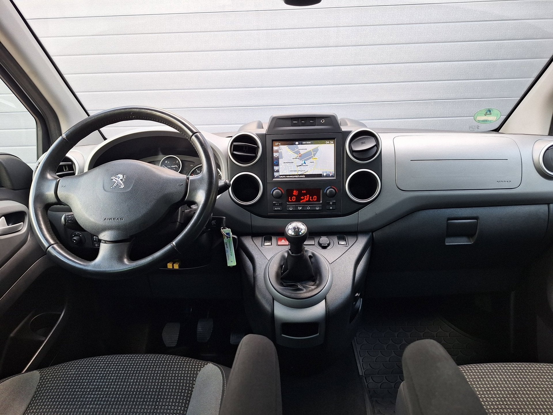 Peugeot Partner Tepee | 1.2 PureTech Active | Navi | Apple c, Auto's, Peugeot, Voorwielaandrijving, Stof, Gebruikt, 1199 cc
