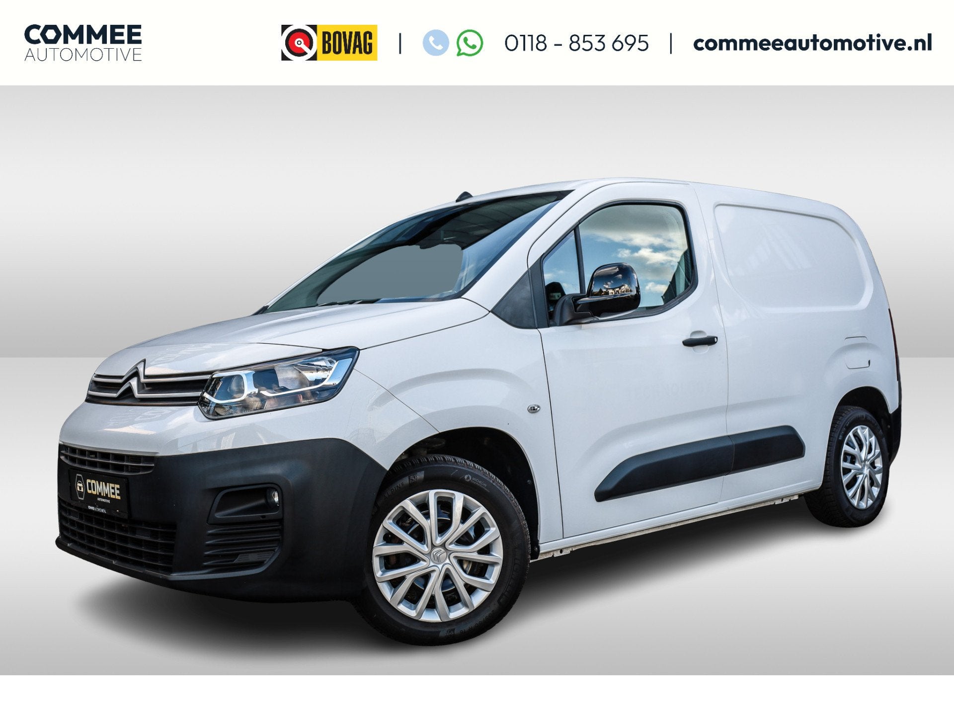 Citroën Berlingo 1.5 BlueHDI Club ALS NIEUW! I 3 zits I App, Auto's, Voorwielaandrijving, Gebruikt, 4 cilinders, Citroën