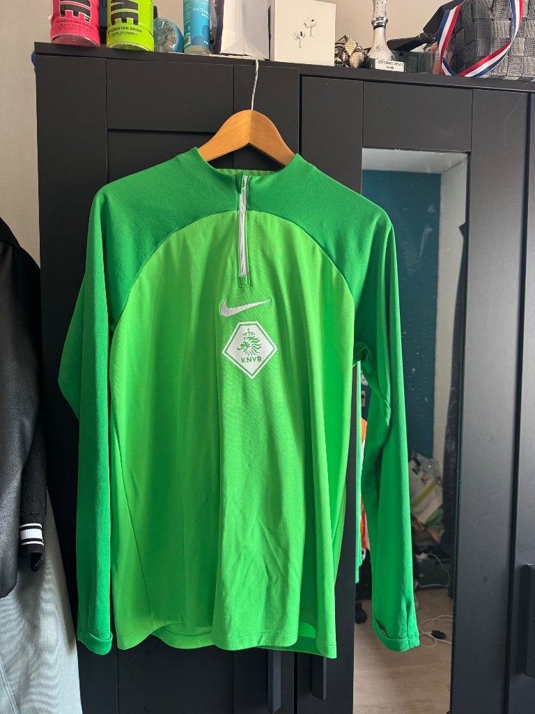 Officiële knvb pak voor scheidsrechters, Ophalen, Nike, Zo goed als nieuw, Voetbal