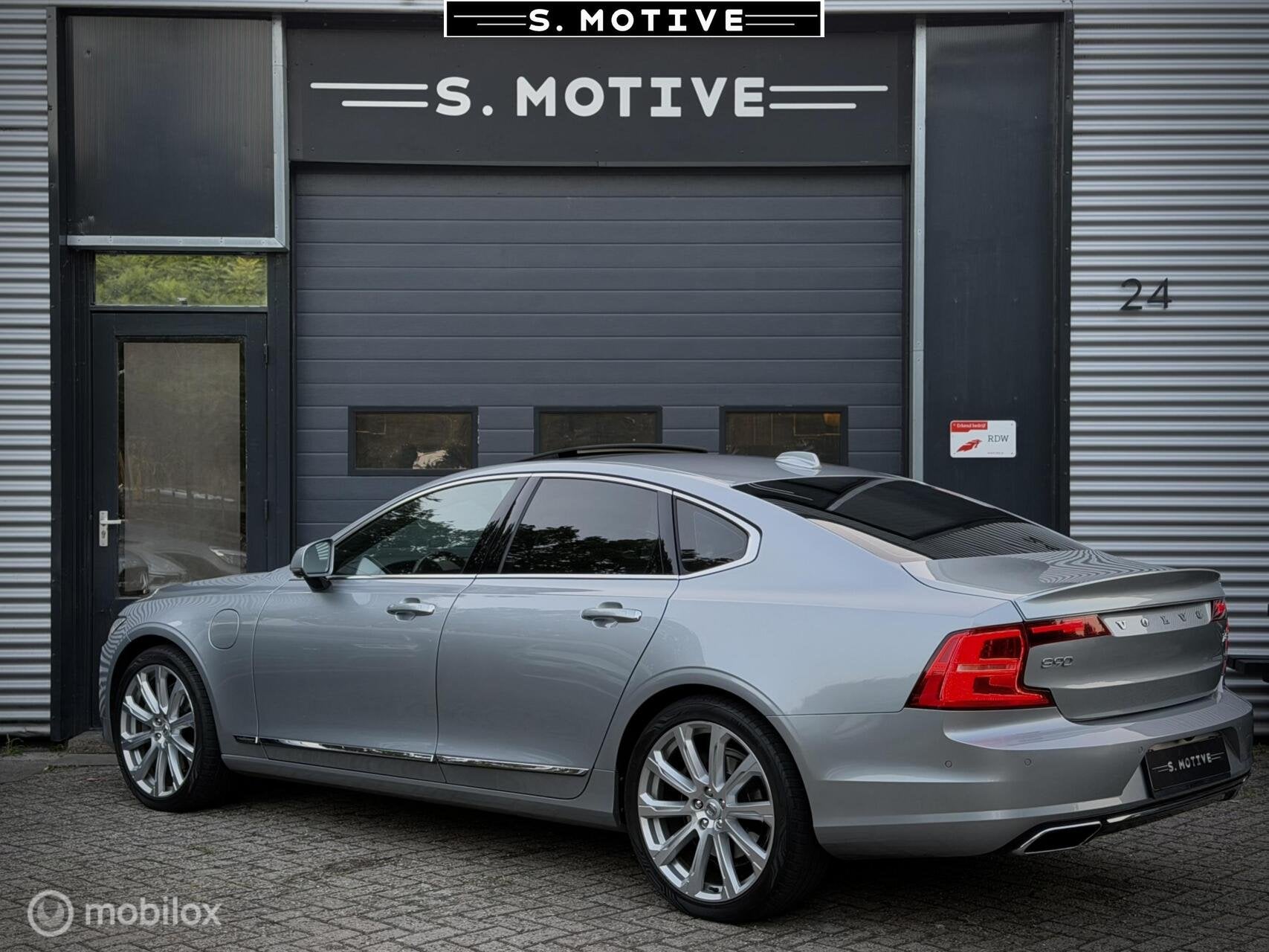 Volvo S90 2.0 T8 AWD Inscription Bowers & Wilkins Vol! Trekh, Automaat, 1935 kg, Gebruikt, Euro 6