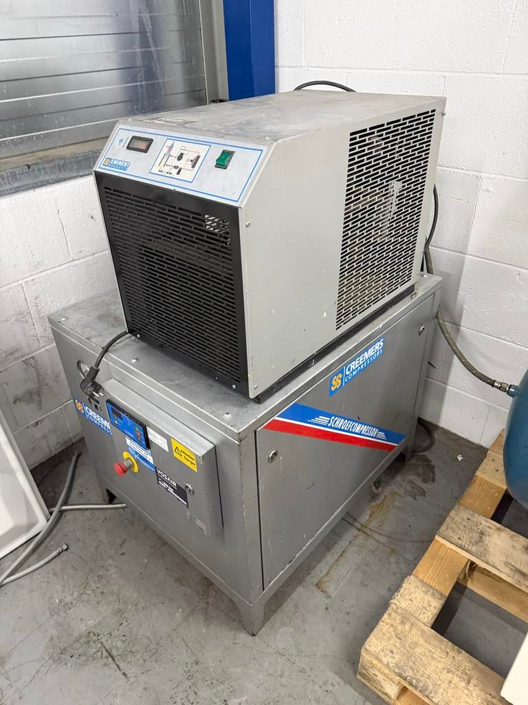 Creemers Compressor met VOSAIR Koeldroger en fles, Doe-het-zelf en Verbouw, Compressors, Ophalen, Gebruikt, 800 liter/min of meer