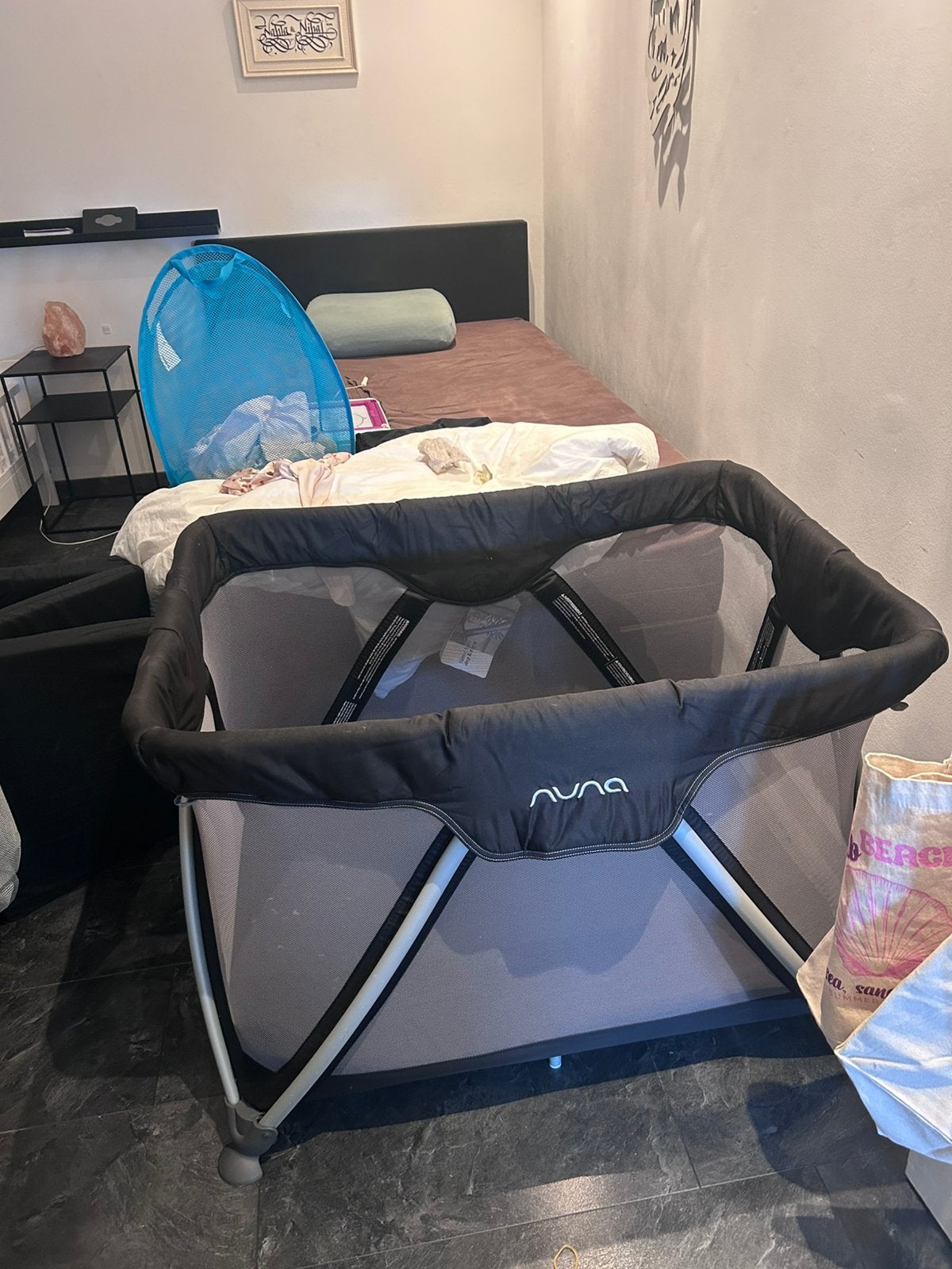 Nuna campingbed, Ophalen of Verzenden, Zo goed als nieuw, Reisbedje