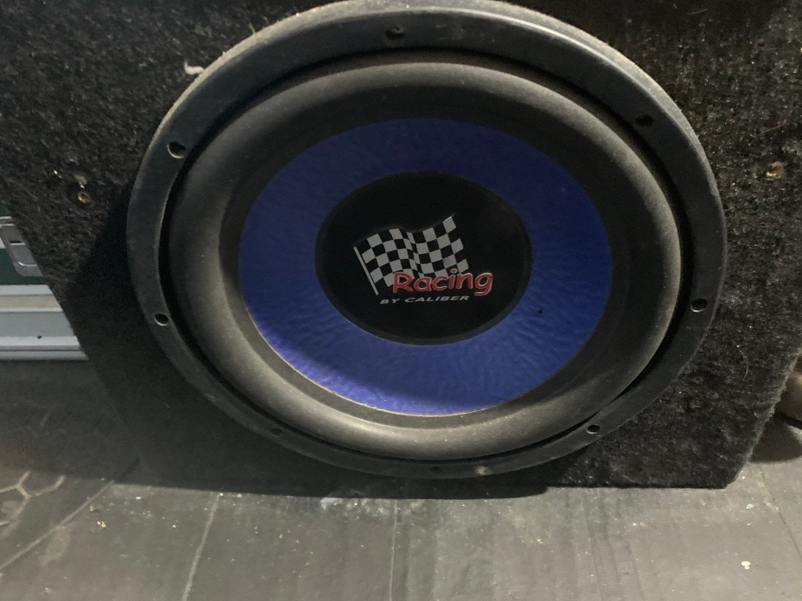 Caliber Racing Subwoofer - Krachtige Bass voor Auto, Auto diversen, Ophalen of Verzenden, Gebruikt