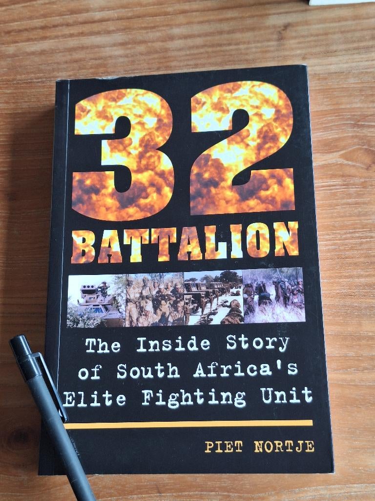 32 Battalion Inside Story South Africa's Elite Fighting Unit, Ophalen of Verzenden, Tweede Wereldoorlog, Zo goed als nieuw, Overige onderwerpen
