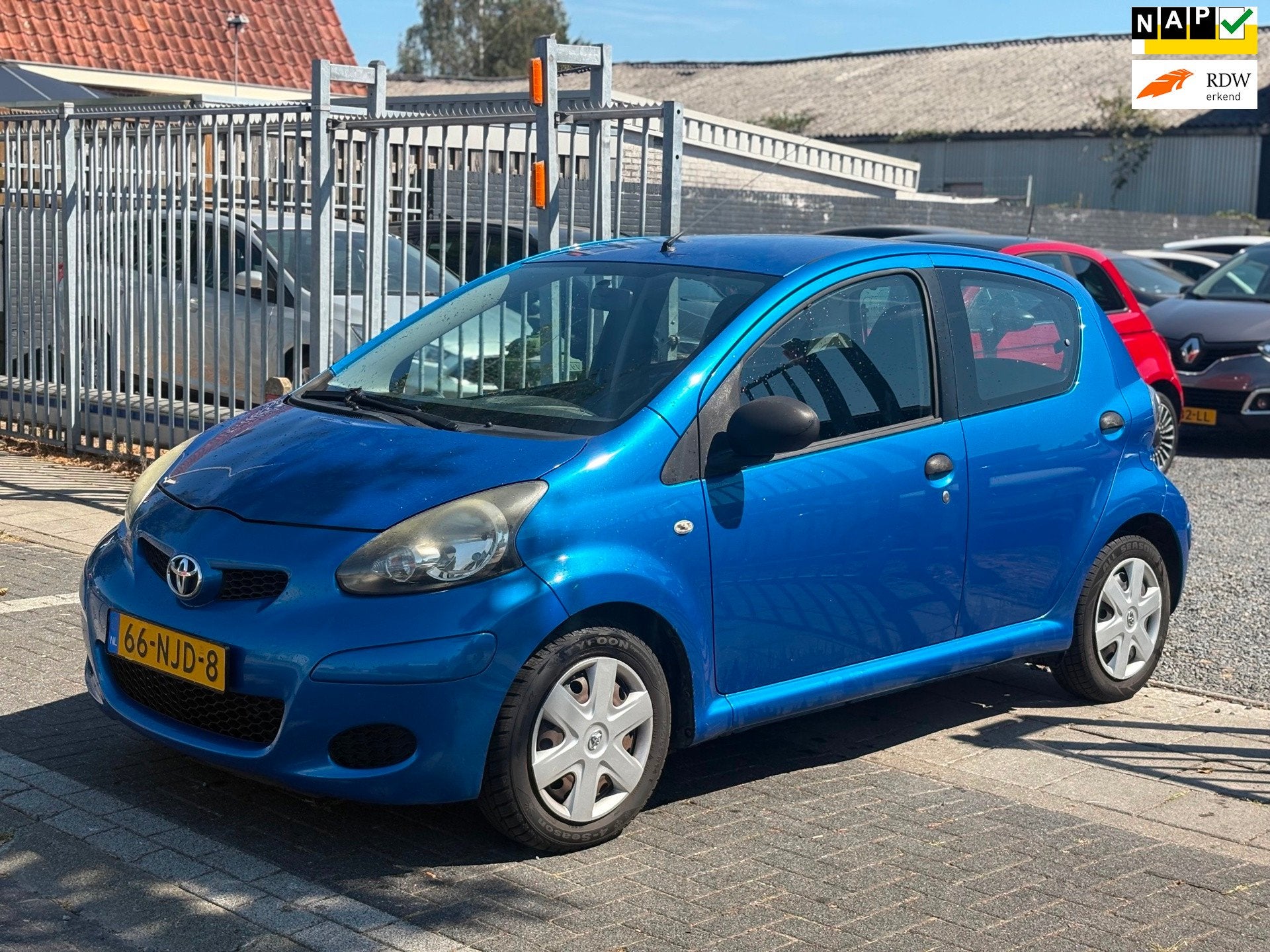 Toyota Aygo 1.0-12V Access | Airco | NL Auto | Goed onderhou, Voorwielaandrijving, Stof, Gebruikt, Zwart