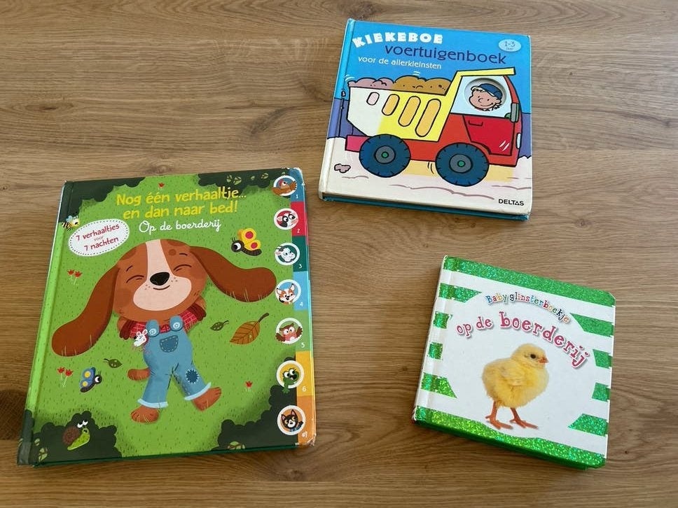 3 leuke kinderboeken: boerderij en voertuigen, Boeken, Ophalen of Verzenden, Gelezen, Uitklap-, Voel- of Ontdekboek, 1 tot 2 jaar