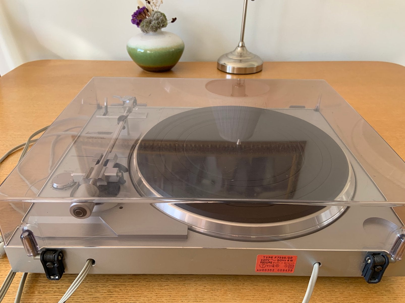 Foto 5 van PHILIPS Quartz PLL Platenspeler F7226
