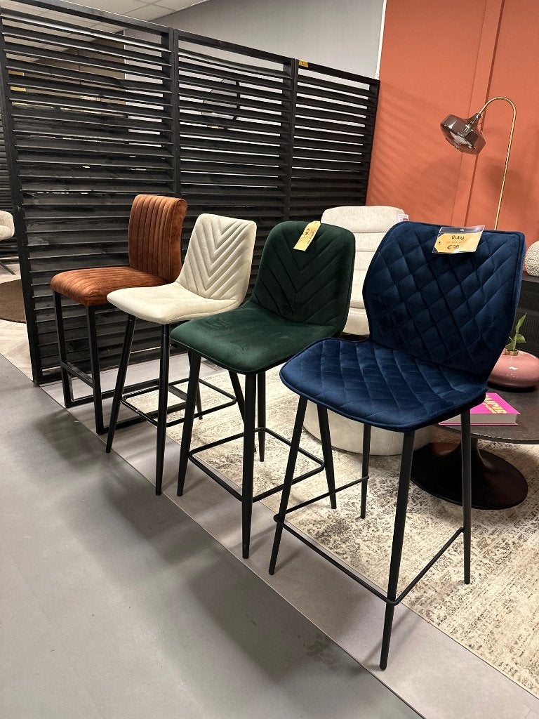 4x barkruk velvet - velvet barkrukken mix van 4 - krukken, 4 krukken, Ophalen, Nieuw, 60 tot 90 cm