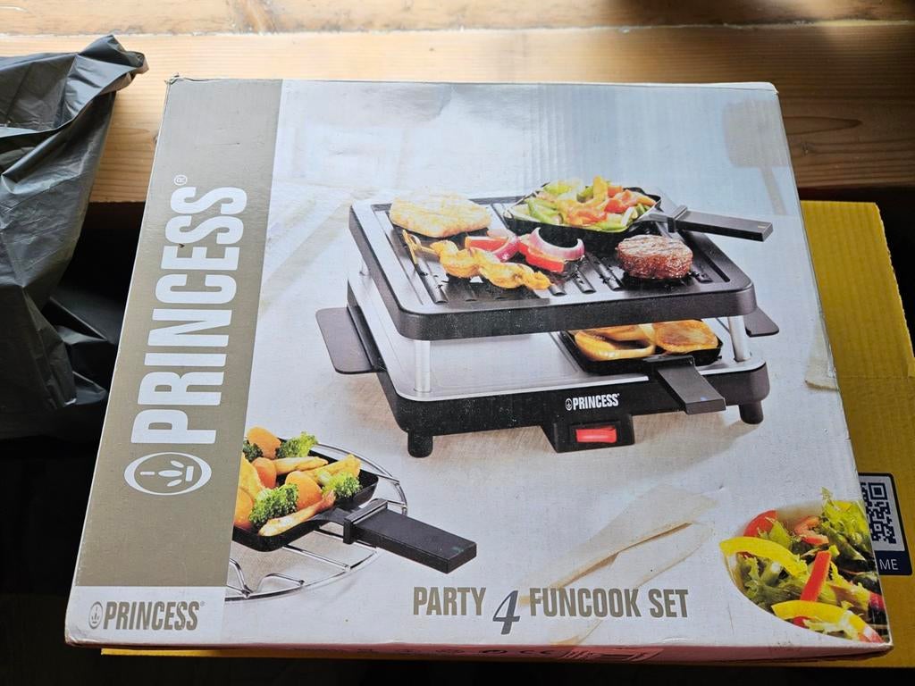 Princess Party 4 Funcook Set (raclette, grill, gourmet), Witgoed en Apparatuur, Gourmetstellen, Ophalen of Verzenden, Zo goed als nieuw