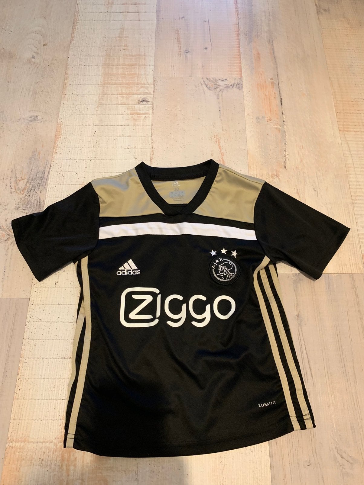 Ajax voetshirt maat 122-128, Ophalen of Verzenden, Zo goed als nieuw, Jongen of Meisje