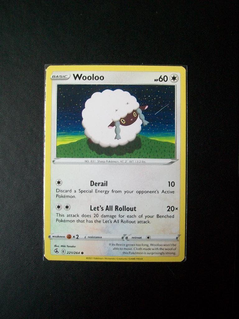 1042. Nieuwe Pokemon Kaart WOOLOO hp 60 (221/264) 2021, Verzenden, Nieuw, Losse kaart