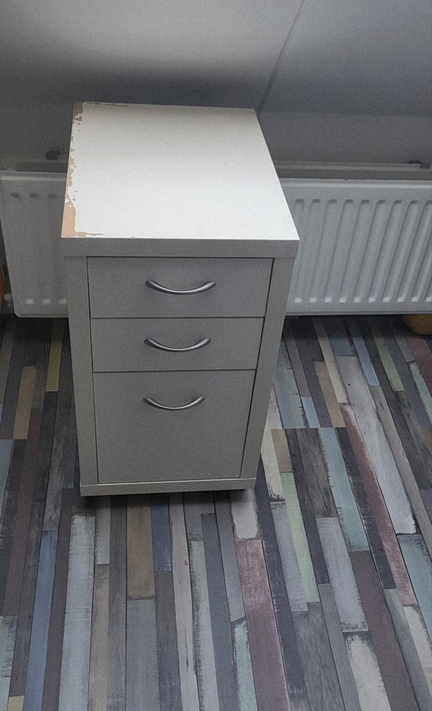 Ikea ladeblok op wielen voor onder een bureau, Ophalen, Minder dan 50 cm, Gebruikt, Overige materialen
