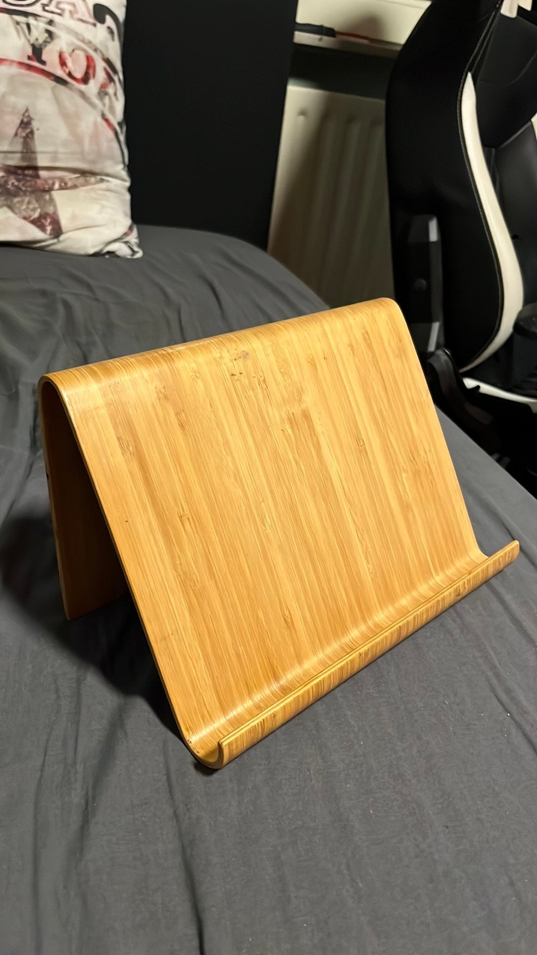 Tablet houder, Ophalen, Zo goed als nieuw