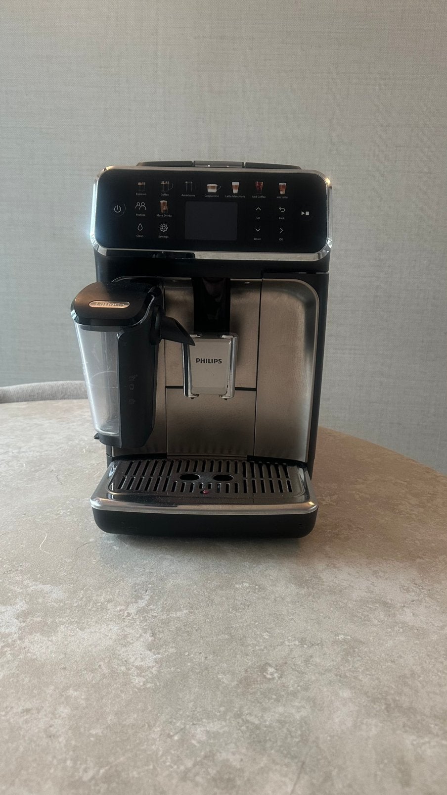 Philips 5500 Series LatteGo – volautomatische koffiemachine, Ophalen, Gebruikt, Koffiemachine