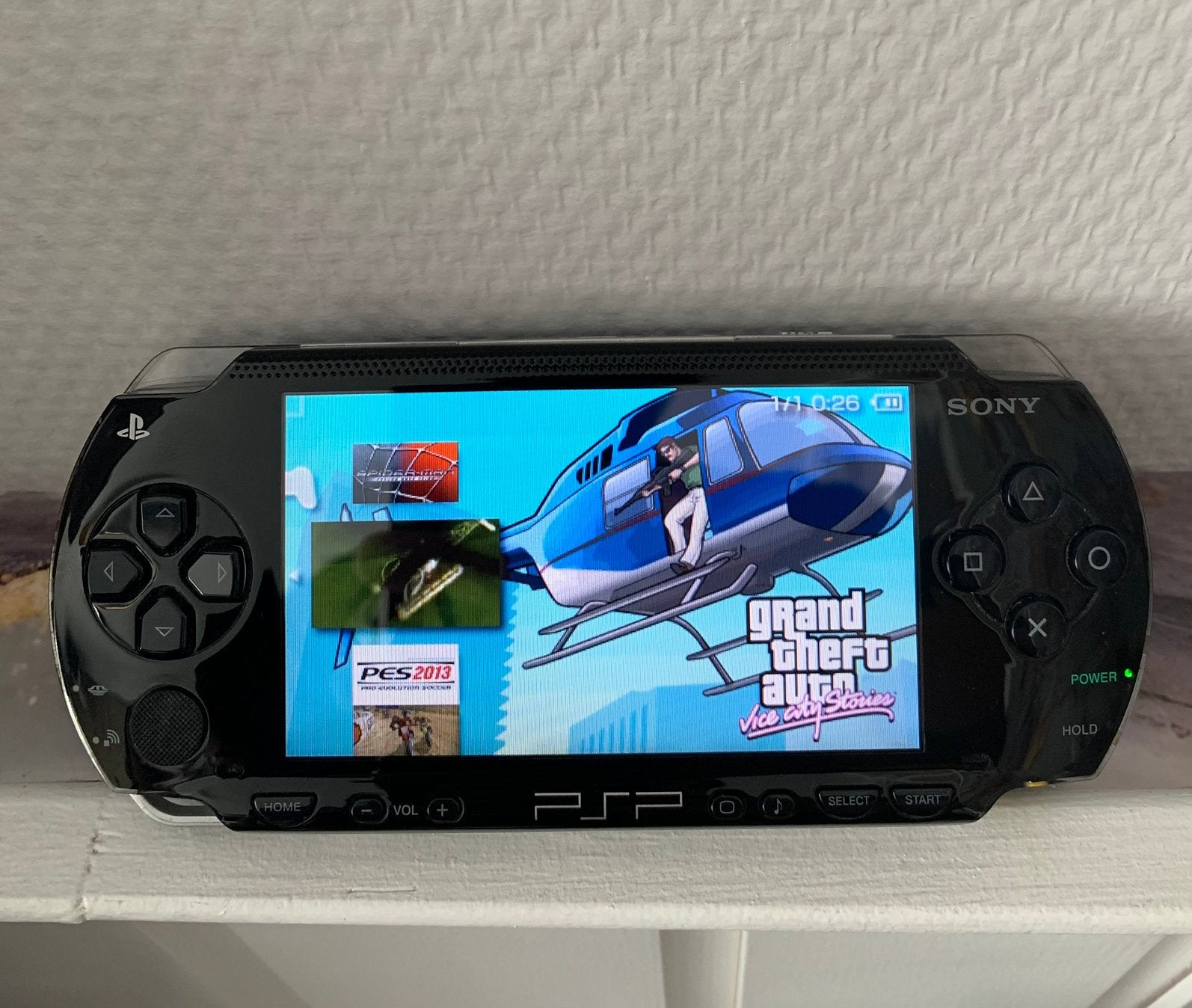 PSP 1004, Spelcomputers en Games, Ophalen of Verzenden, Zo goed als nieuw, PSP