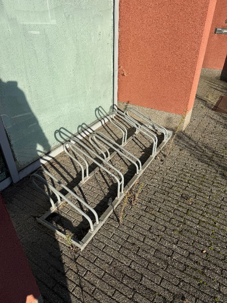 Fietsenrek staal, vrijstaand, 5 plaatsen, Ophalen, Gebruikt
