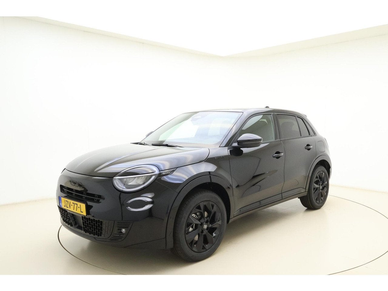 Fiat 600 1.2 Hybrid 145pk Automaat Sport | DEMO | 8 Jaar fab, Auto's, Fiat, Automaat, 145 pk, Automatische klimaatregeling, Gebruikt