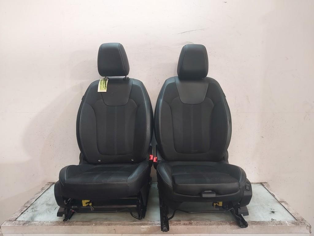 Interieur Opel Grandland (X) (2019-12/..) YP00109780, Auto-onderdelen, Interieur en Bekleding, Gebruikt, Bahnhofsplatz, Rüsselsheim am Main 65423, , Duitsland