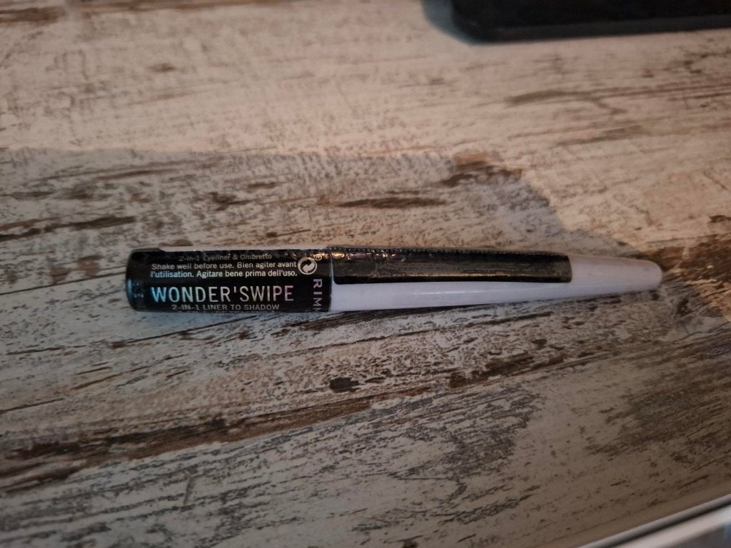 1 nieuwe rimmel wonder ‘swipe 005 (advr 68), Nieuw, Ophalen of Verzenden, Make-up, Overige kleuren