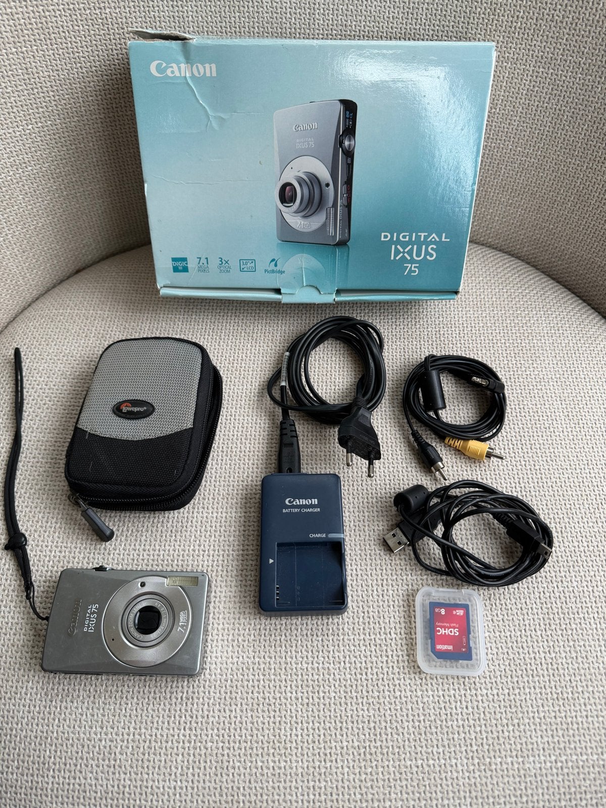 Canon Digital Ixus 75 met extra 8 GB geheugenkaart, Gebruikt, Geheugenkaart, Canon, Ophalen of Verzenden