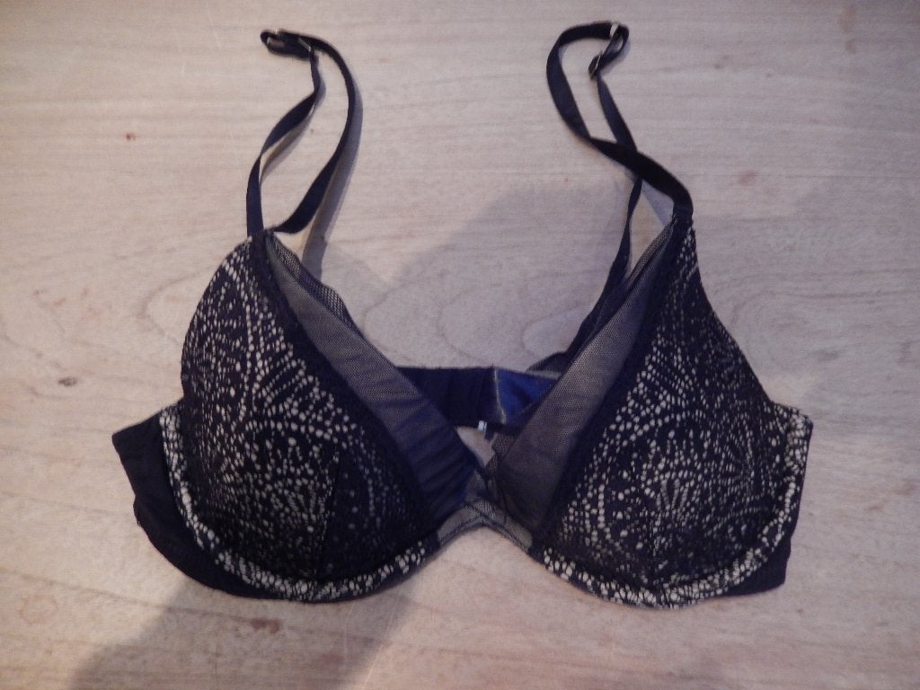 Hunkemöller BH / Bra 75D Zwart/brons, Kleding | Dames, Ondergoed en Lingerie, Hunkemöller, Ophalen of Verzenden, Zwart, BH