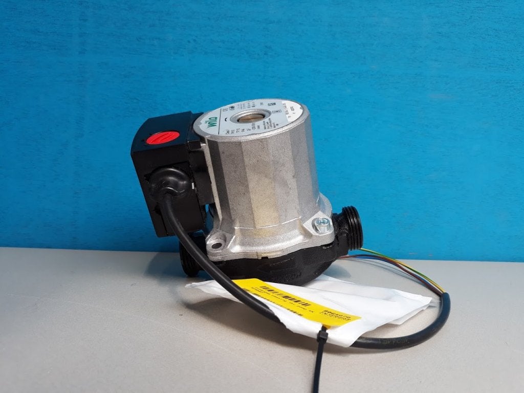 Cv pomp Intergas Kombi Kompakt HRE 24/18 28/24 36/30, Niet ingevuld, Cv-ketel of Combi-ketel, Niet ingevuld, Nieuw