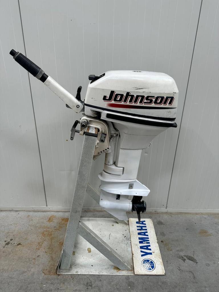Johnson 15 pk 2 takt kortstaart, Ophalen, 10 tot 30 pk, Gebruikt, Buitenboordmotor