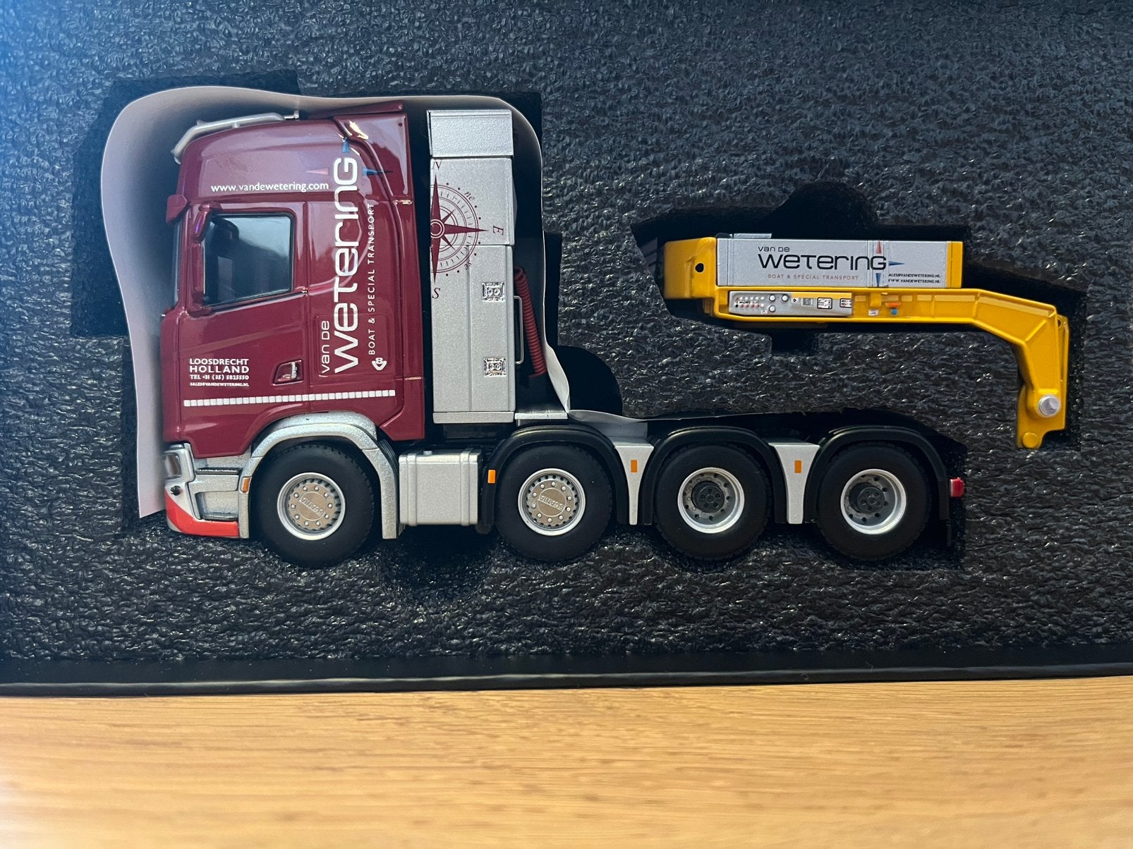 WSI 1:50 Van de Wetering Scania S Highline 8x4 + Nooteboom, Ophalen of Verzenden, Zo goed als nieuw, Bus of Vrachtwagen, Wsi