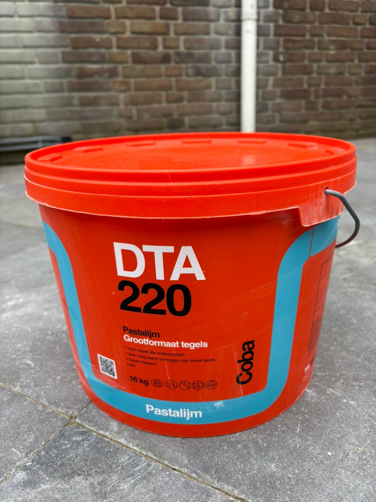 Nieuw ongeopende Coba DTA220 pastalijm tegellijm zr elastisc, Ophalen, Nieuw, Kunststof