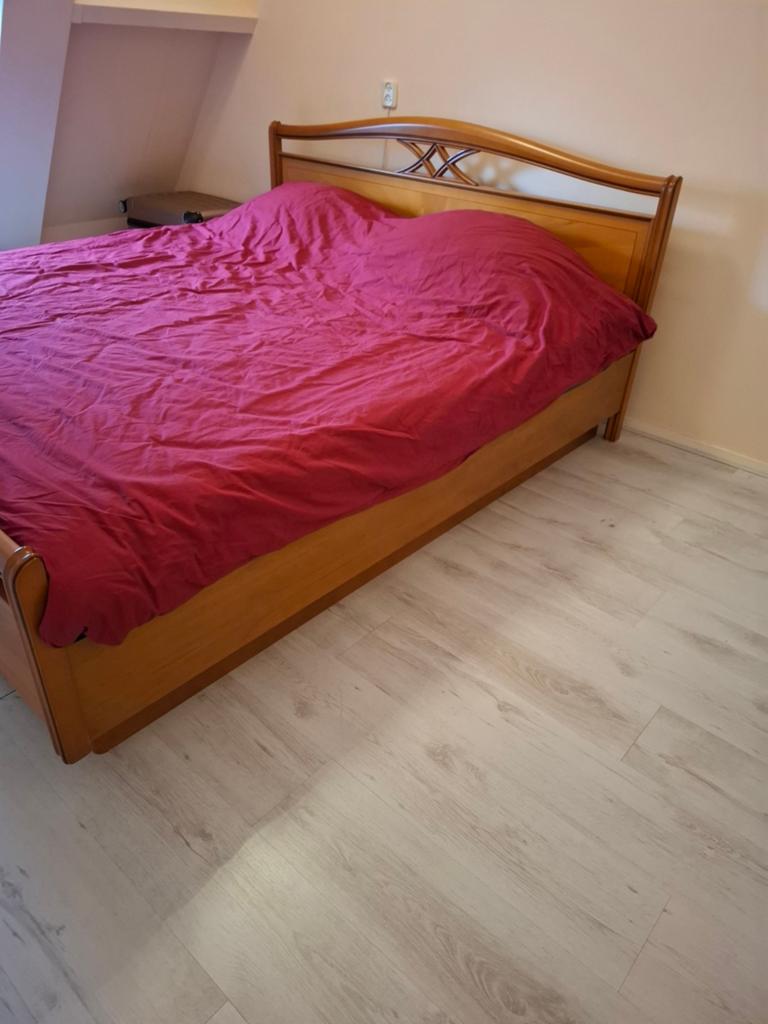 Retro Vintage tweepersoonsbed 1.80 breed!, Ophalen, Gebruikt, Tweepersoons, 180 cm