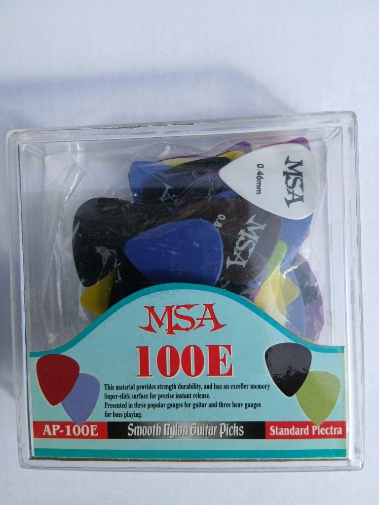 100 nieuwe soft/medium gitaar plectrums in doosje, Ophalen of Verzenden, Nieuw, Overige typen