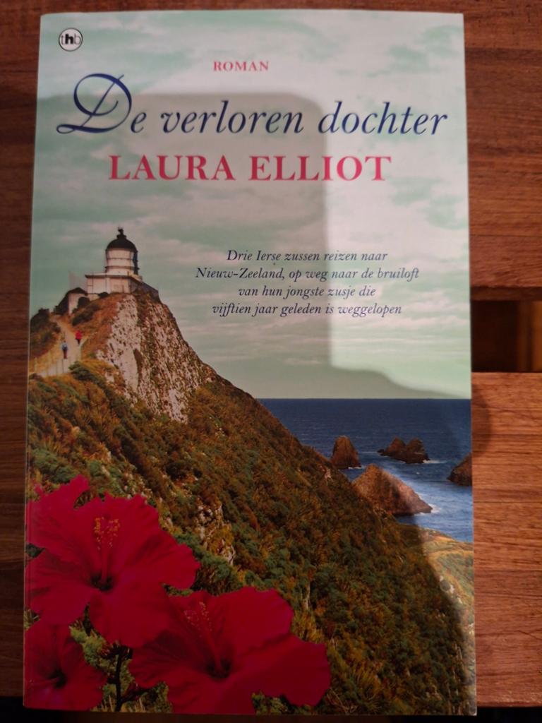 Laura Elliot - De verloren dochter, Ophalen, Zo goed als nieuw, Laura Elliot, Nederland