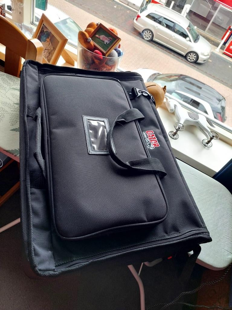 Gator Cases Gig Bag voor beeldscherm, Ophalen, Gebruikt