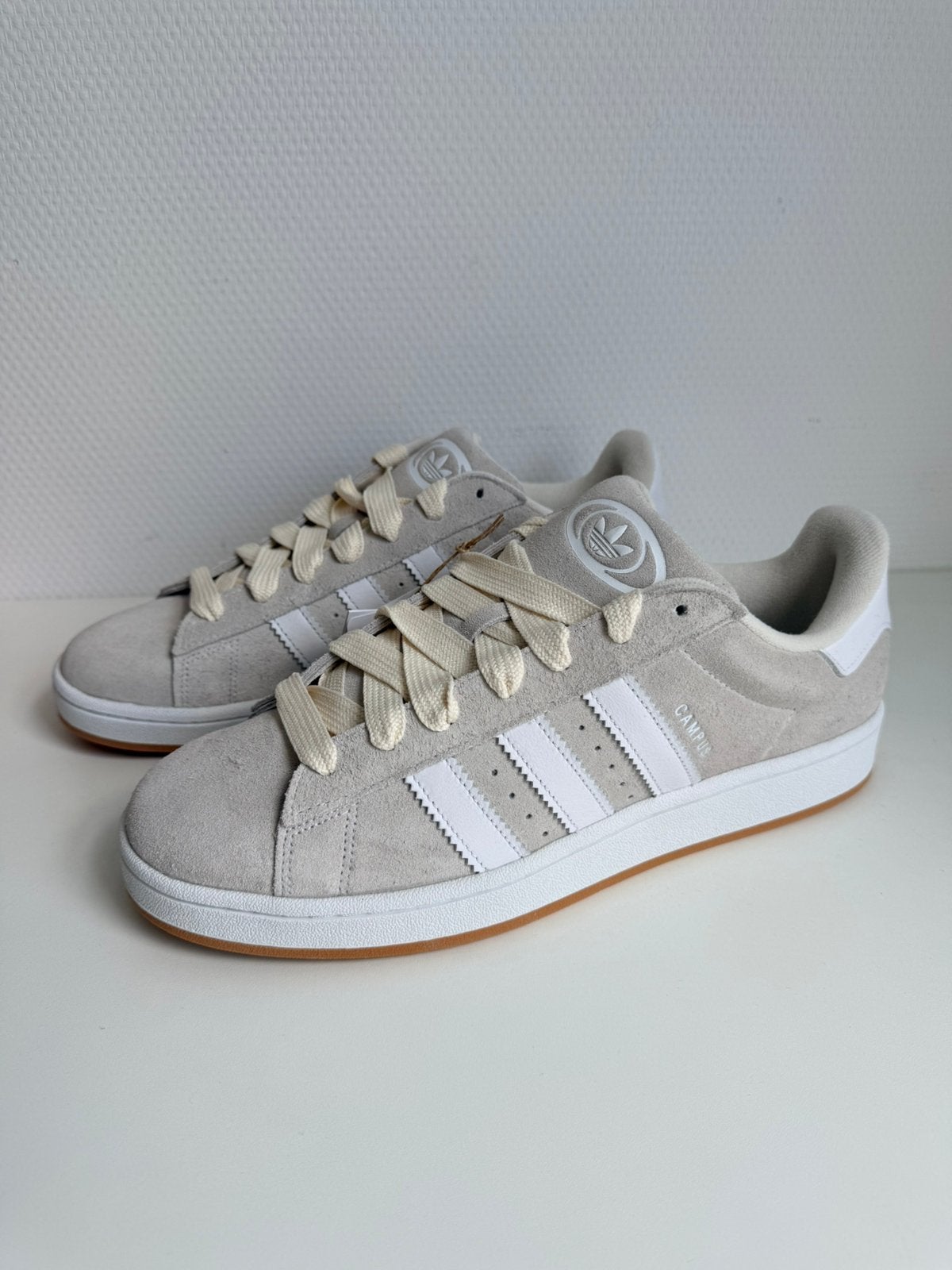 adidas Campus 00s Wonder White/Cloud White maat 48 nieuw, Overige kleuren, Nieuw, Ophalen of Verzenden, Sneakers of Gympen