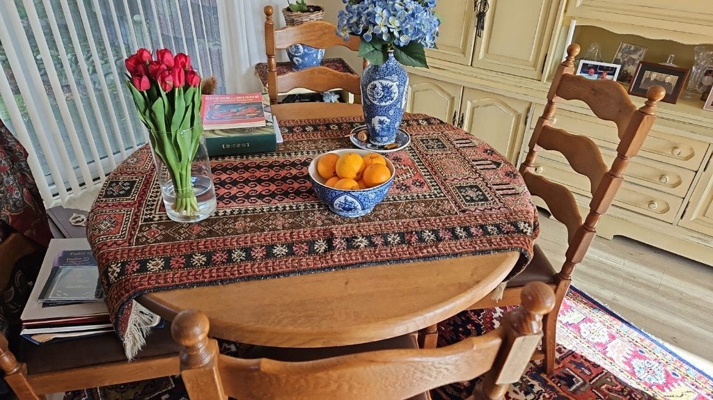 woonkamer tafel eiken hout 120 cm doorsnee + 4 stoelen leer, Ophalen, 200 cm of meer, 50 tot 100 cm, Zo goed als nieuw