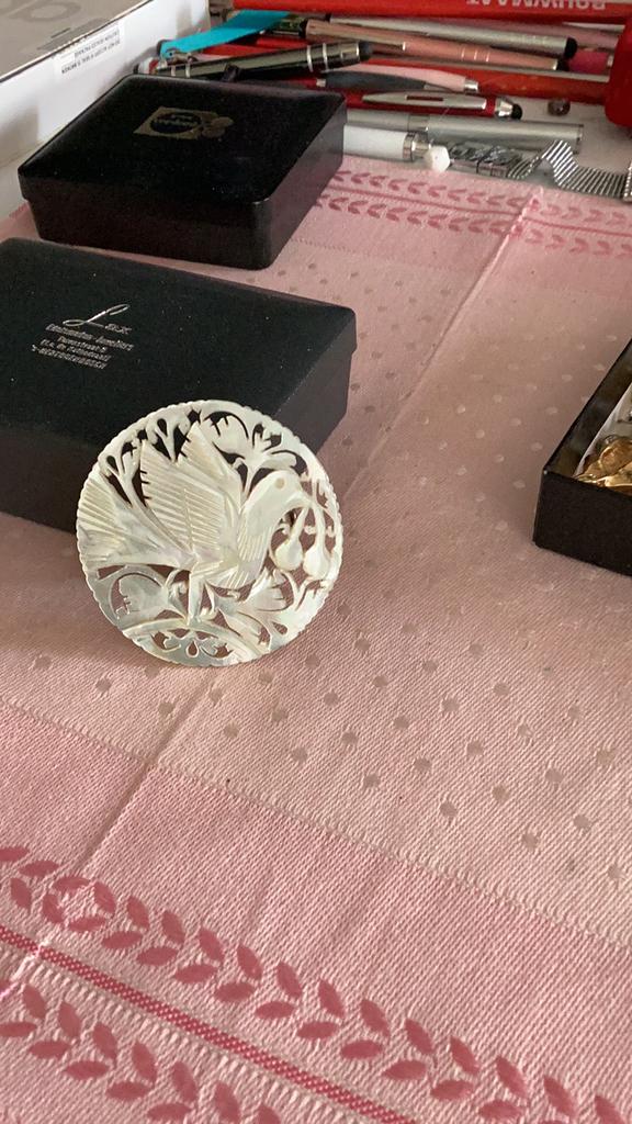 Broches  heel oud puntgaaf, Verzenden, Zo goed als nieuw