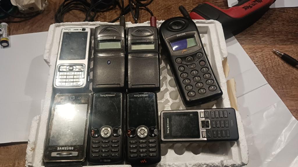 Partij Oude Mobiele Telefoons - Vintage Collectie, Gebruikt, Ophalen of Verzenden, Minder dan 3 megapixel, Klassiek of Candybar