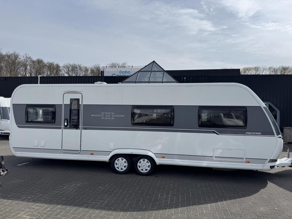 Hobby Prestige 720 UKFE 2020 | Stapelbed, Schokbreker, Hobby, 7 tot 8 meter, Bedrijf