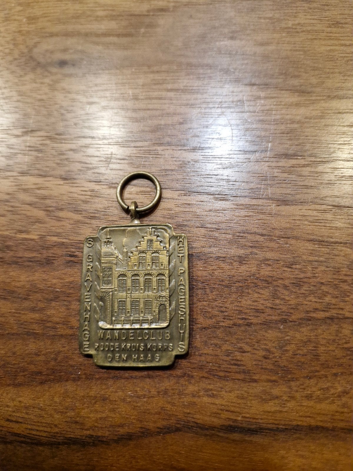 284 Antieke medaille Wandelclub Rode Kruis Korps Den Haag, Ophalen of Verzenden