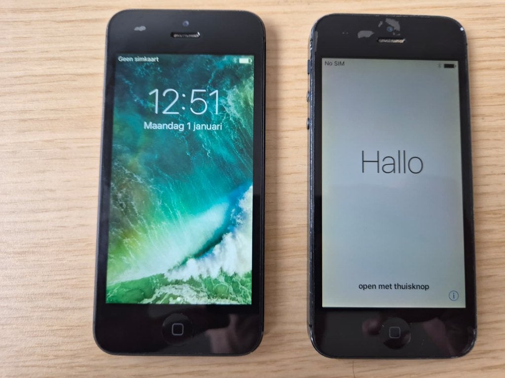 2 x iPhone 5 - volledig werkend en in orde, Gebruikt, 16 GB, IPhone 5, Zwart