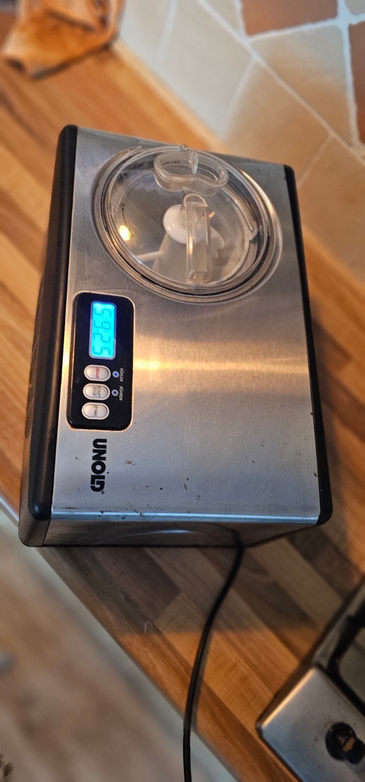Unold Ijsmachine, 1 tot 2 liter, Ophalen, Gebruikt, 1 snelheid