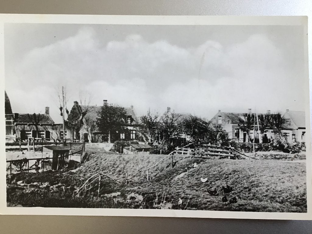 Blankenburg - Rozenburg: oude huizen aan de Kerkdijk (1952), Ophalen of Verzenden, 1940 tot 1960, Gelopen, Zuid-Holland