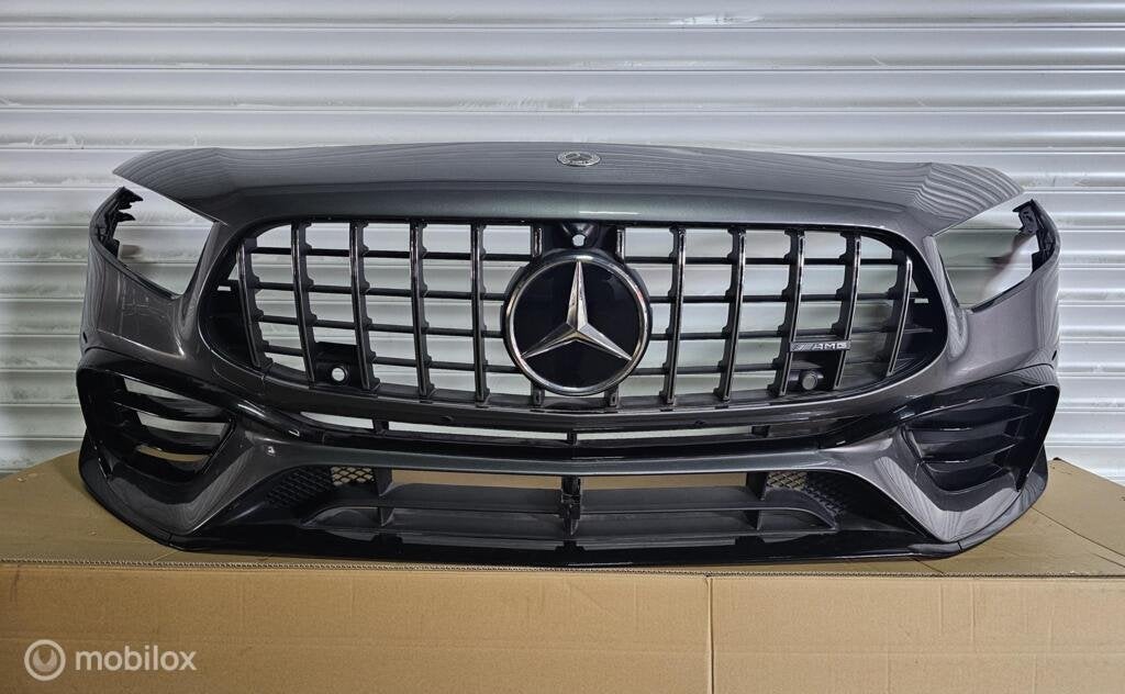 Mercedes A45 AMG Voorbumper W177 EARODYNAMIKA A1778857804, Gebruikt, Voor, Ophalen of Verzenden