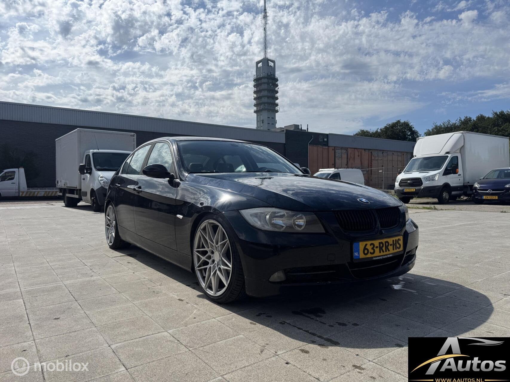 BMW 3-serie 325i Dynamic Executive- Nw Apk - Leder, Auto's, 745 kg, Achterwielaandrijving, 2497 cc, Zwart