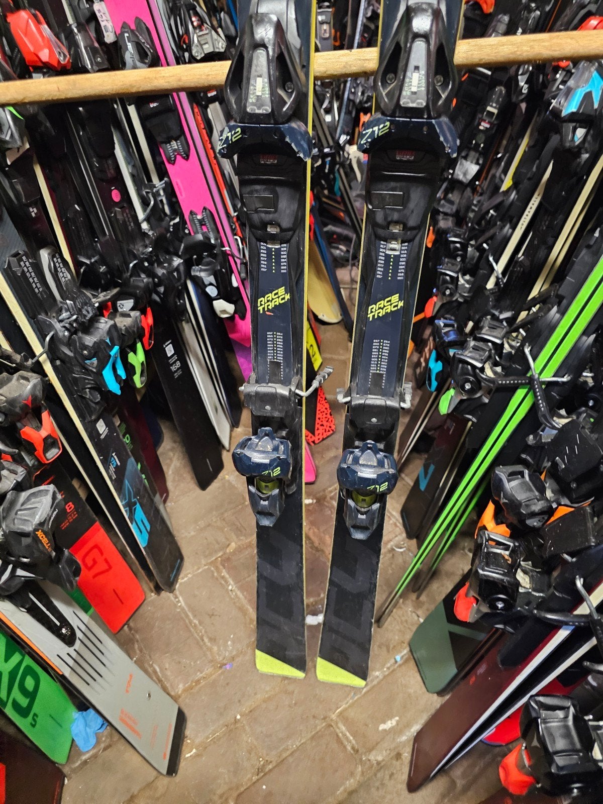 175cm FISCHER RC4 RC 1000€ VOOR KENNERS BEST. SKI, 160 tot 180 cm, Ophalen of Verzenden, Carve, Skiën