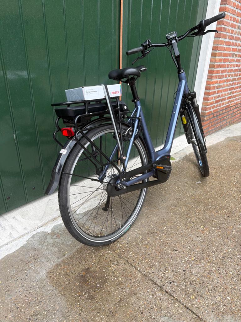 Zeer nette Pegasus Siena Bosch Active Line Plus 500Wh, Overige merken, Ophalen of Verzenden, Zo goed als nieuw, 50 km per accu of meer