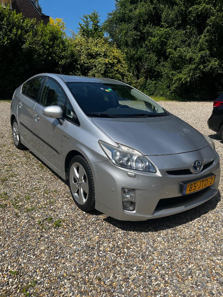 Toyota Prius 1.8 Hybrid Dynamic 3 136PK Aut 2009 Grijs, Auto's, 4 cilinders, 0 kg, Origineel Nederlands, Grijs
