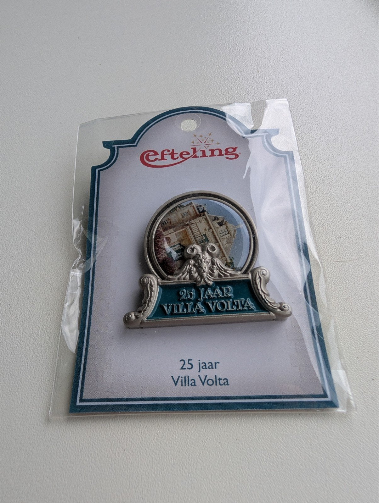 Efteling 25 jaar Villa Volta Pin, Ophalen of Verzenden, Nieuw, Button of Speldje