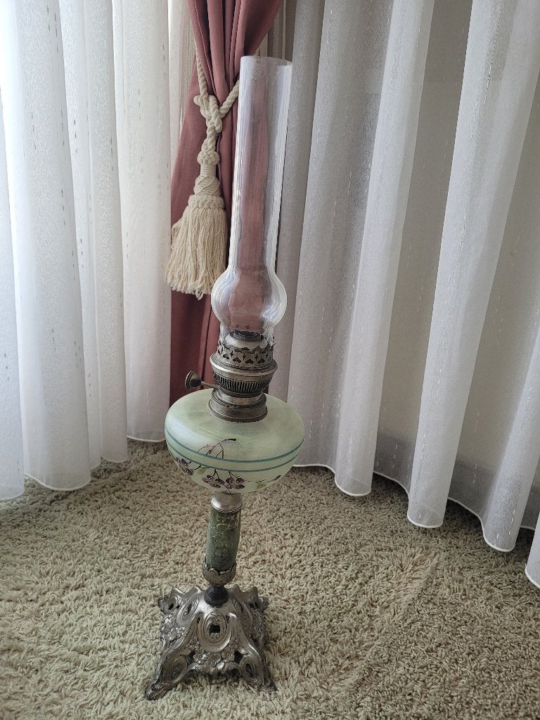 Olielamp met handgeschilderde details, Antiek en Kunst, Ophalen