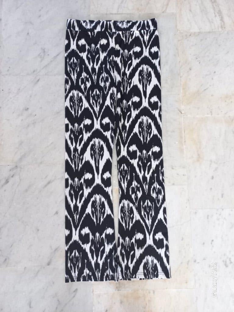 Comfortabele dames broek, zwart wit travelstof, maat L, Zwart, Maat 42/44 (L), Ophalen of Verzenden, Zo goed als nieuw